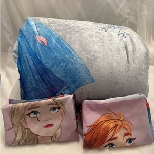 Disney Frozen Elsa Twin Blanket + 2 Pillowcases Plush Fleece Kids Bedding